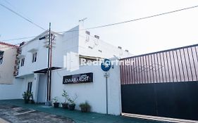 Kost Jennaira Syariah Jogja City Mall Yogyakarta Redpartner Hotel