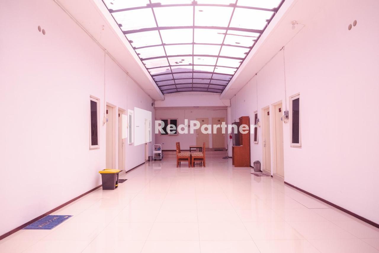 Kost Jennaira Syariah Jogja City Mall Yogyakarta RedPartner Ngabean Bagian luar foto