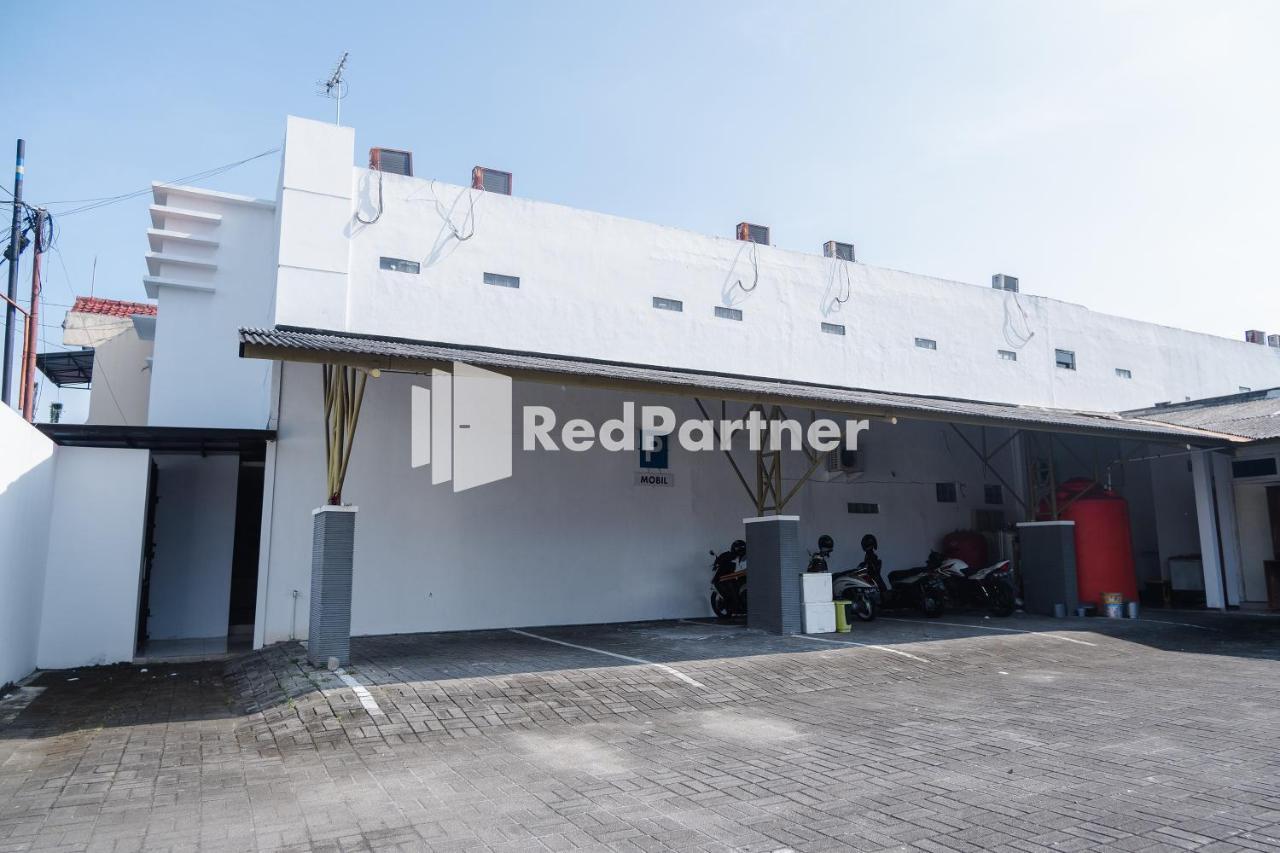 Kost Jennaira Syariah Jogja City Mall Yogyakarta RedPartner Ngabean Bagian luar foto