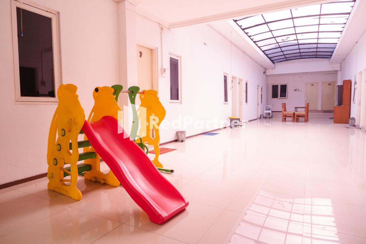 Kost Jennaira Syariah Jogja City Mall Yogyakarta RedPartner Ngabean Bagian luar foto